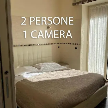 La Casa Di Ercole Nocleg ze śniadaniem 3*